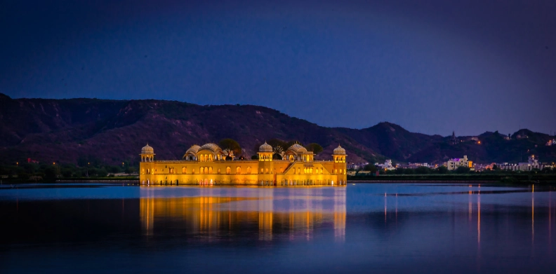 Image héro Rajasthan Tour By Car Driver